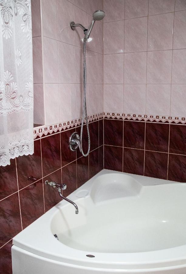 Miedzy Owcami Sromowce Wyzne Exterior foto